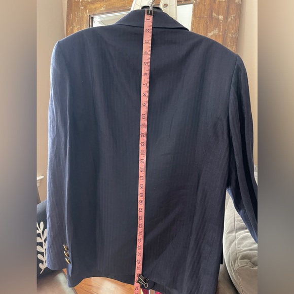 Louis Feraud Blazer - Picture 9 of 9